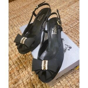 Vaneli Di Notte Black Satin Derrall Shoes W Bow black & white crystals Italy 7.5